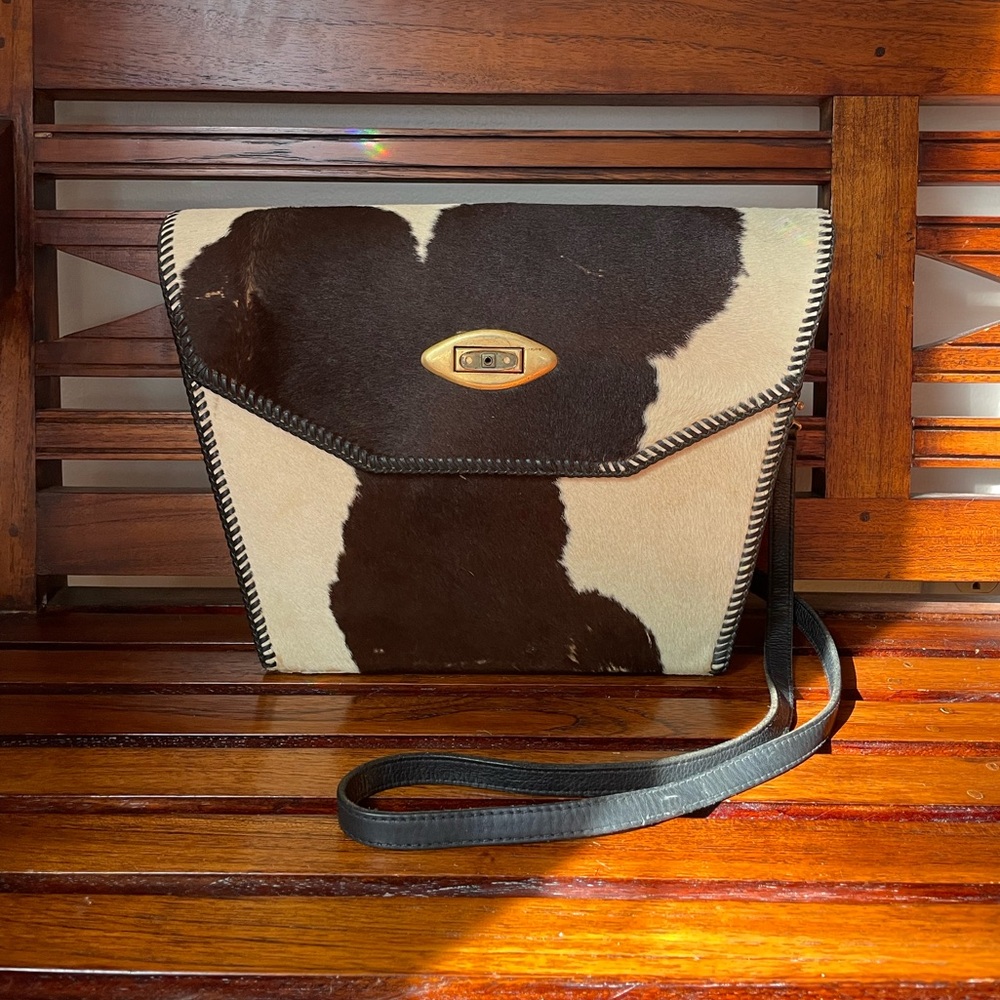 Stunning Vintage Cowhide Leather Crossbody Bag